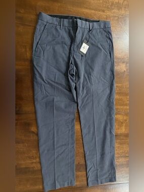 New! Bonobos Designer MensNavy Blue Chinos — Size 32x30